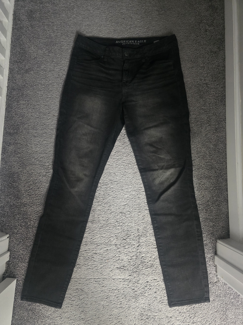 American Eagle Outfitters Women's Washed Black Skinny Jeans